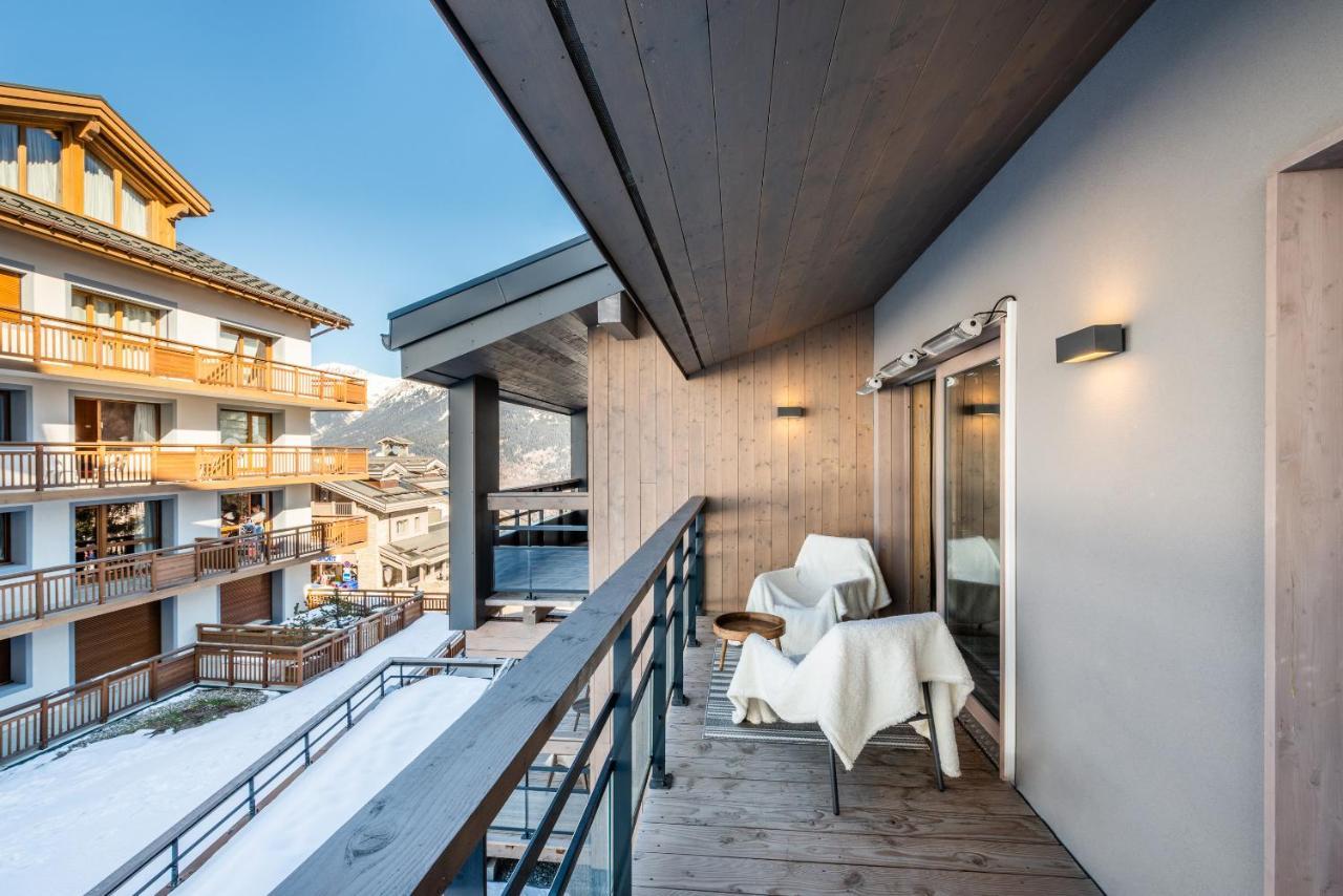 Phoenix Village - By Emerald Apartment